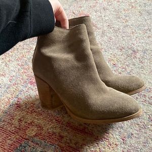 Suede urban outfitter booties